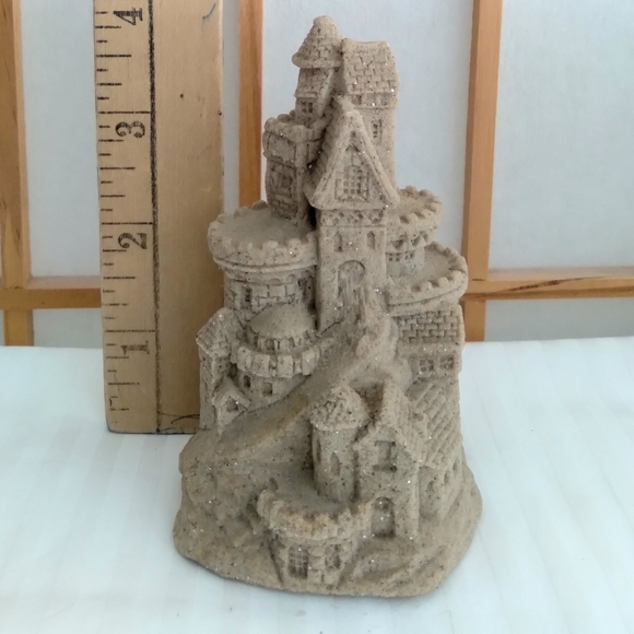 Vintage Sandcastle Art Sculpture - Picture 1 of 5